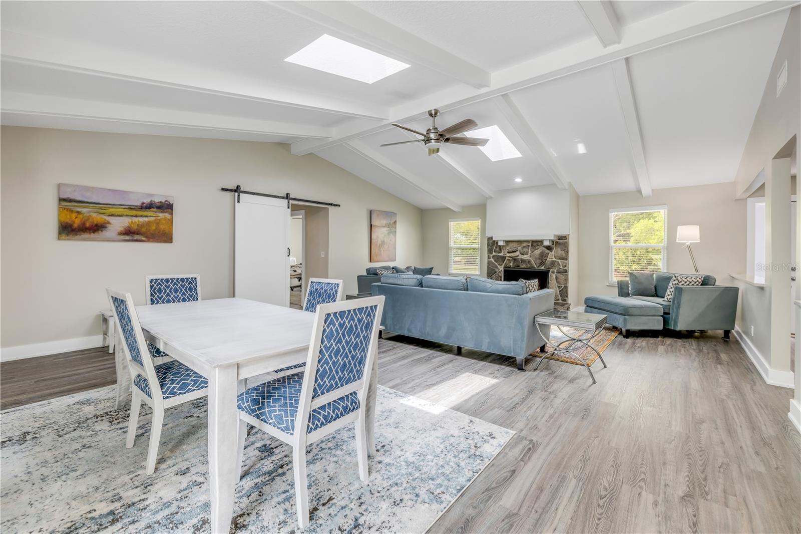 VILLAGE PINE RUN - Residential