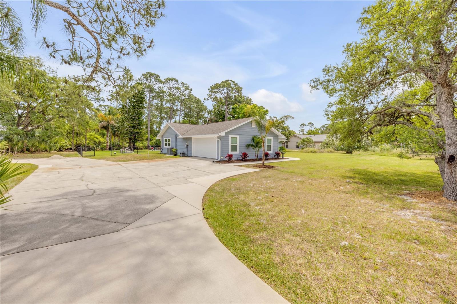 VILLAGE PINE RUN - Residential