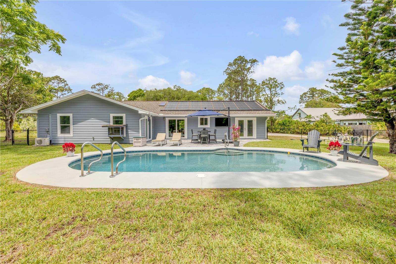 VILLAGE PINE RUN - Residential