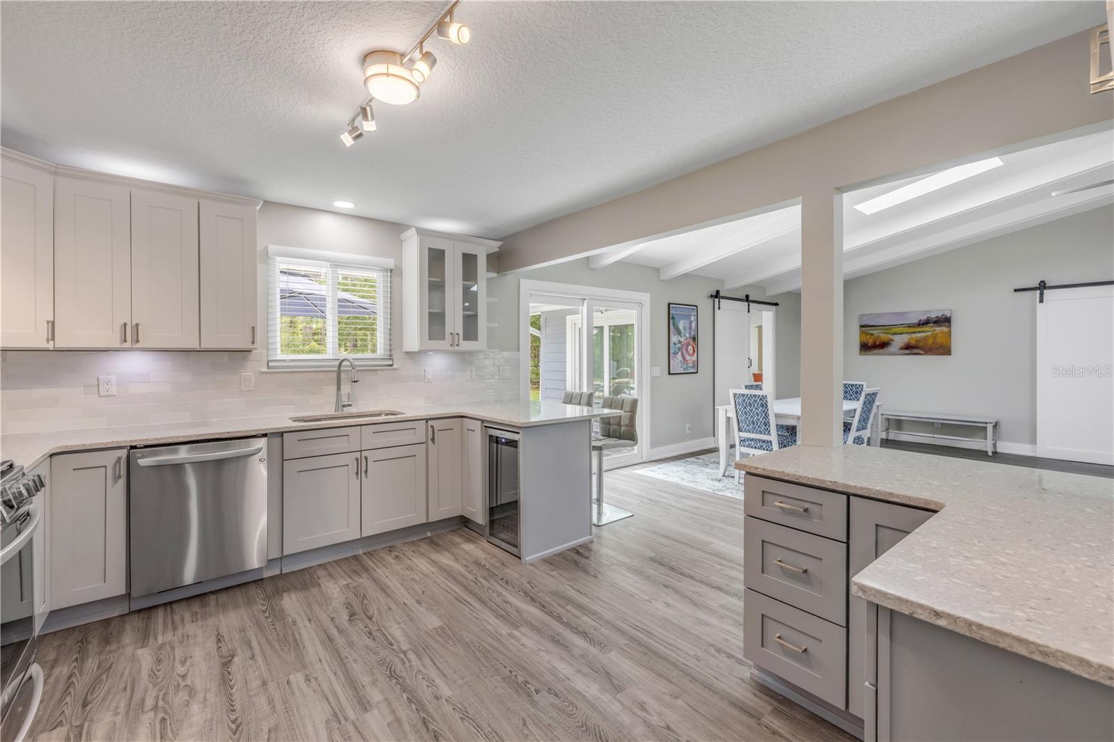 VILLAGE PINE RUN - Residential