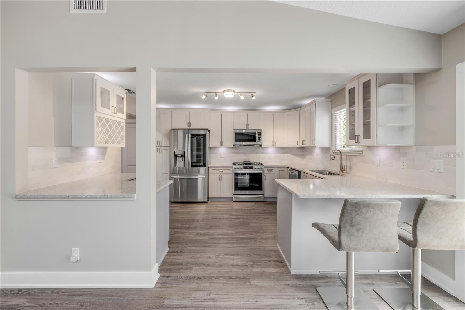 VILLAGE PINE RUN - Residential