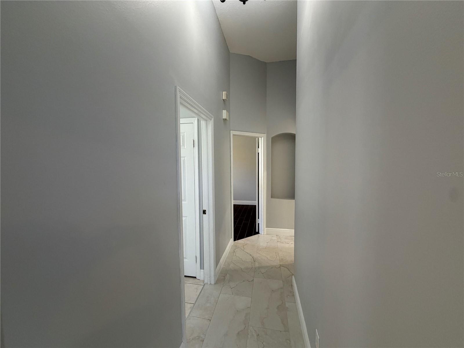 BRENTWOOD HILLS TRCT B UN 2 - Residential Lease