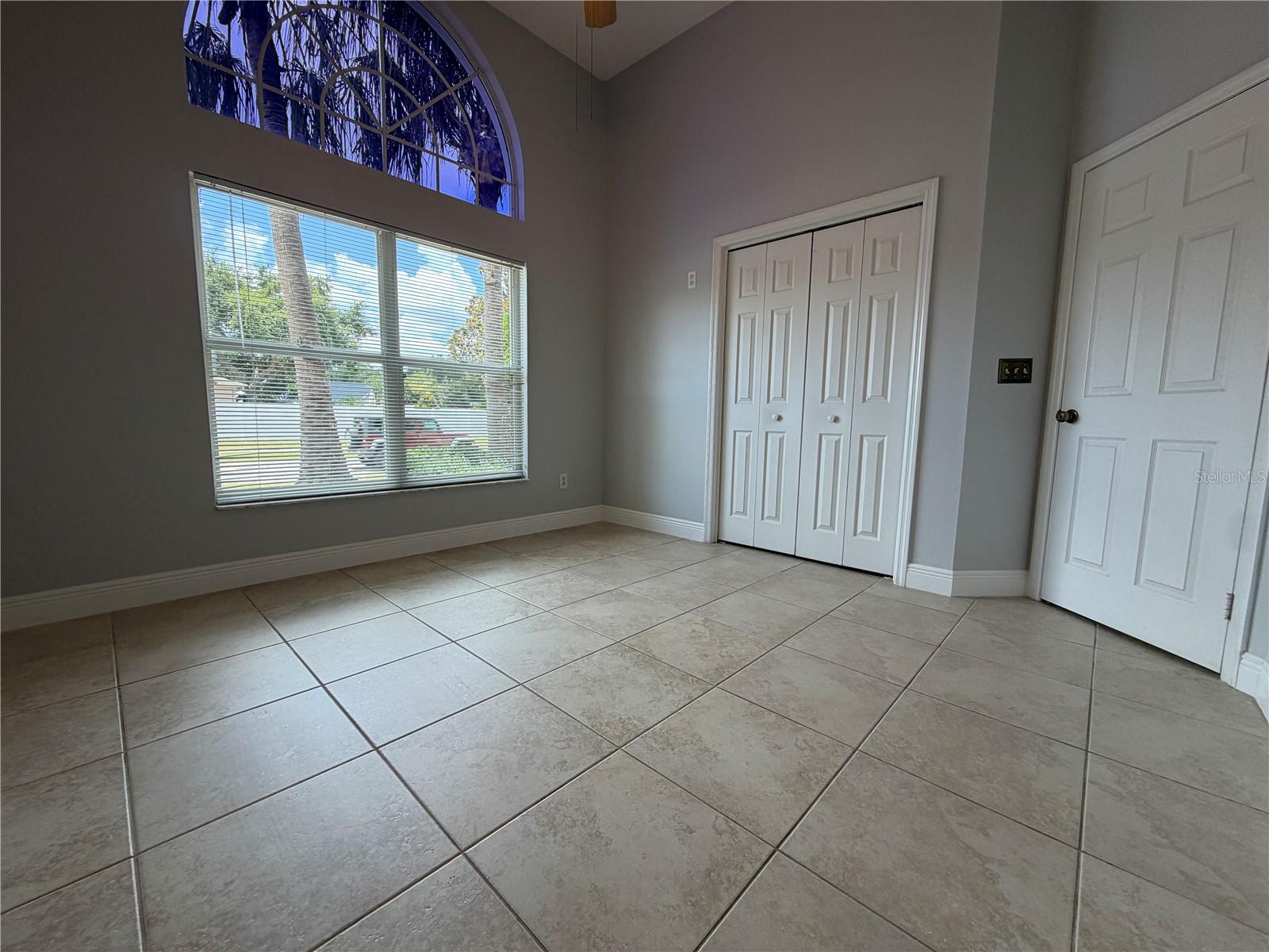 BRENTWOOD HILLS TRCT B UN 2 - Residential Lease