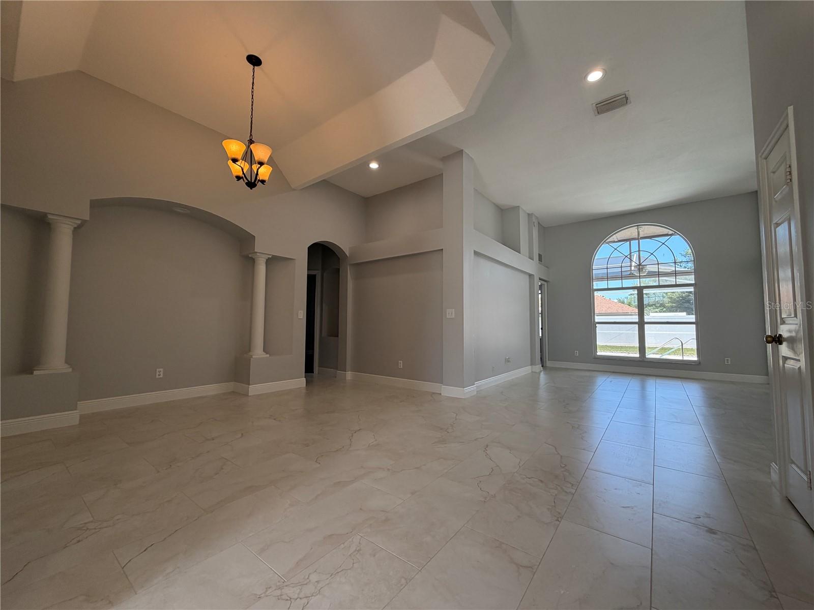 BRENTWOOD HILLS TRCT B UN 2 - Residential Lease