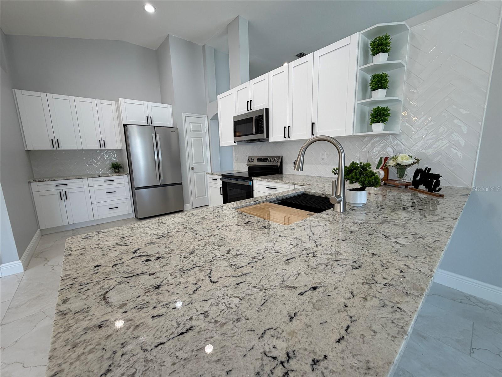 BRENTWOOD HILLS TRCT B UN 2 - Residential Lease