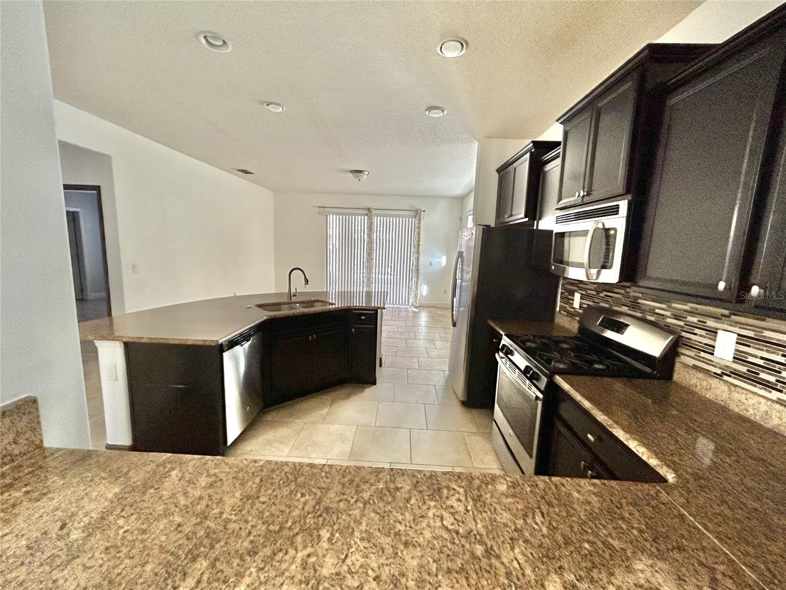 OAKMONT PH 01 - Residential Lease