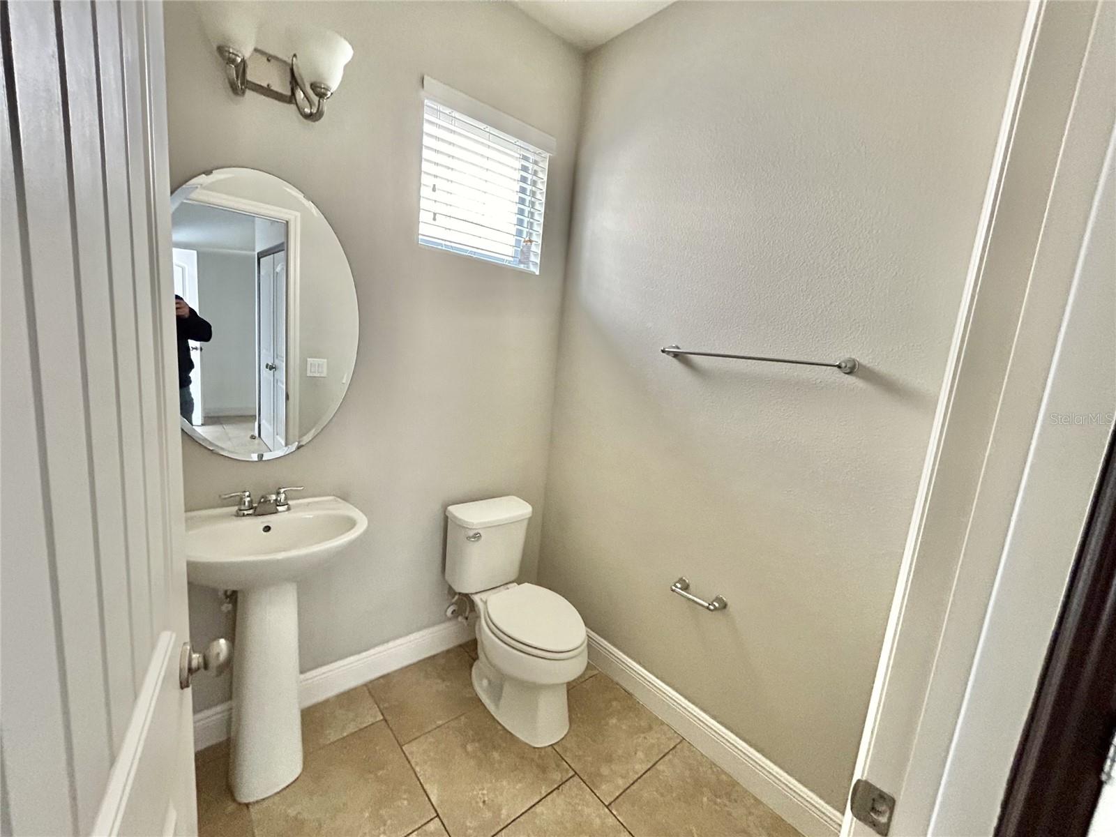 OAKMONT PH 01 - Residential Lease