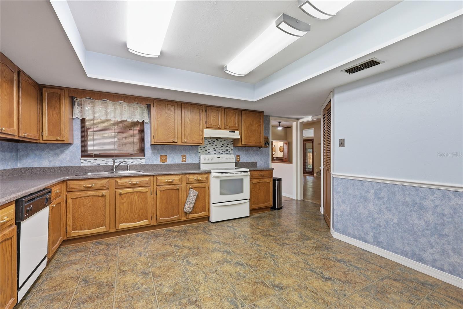 ROCK CREEK - Residential
