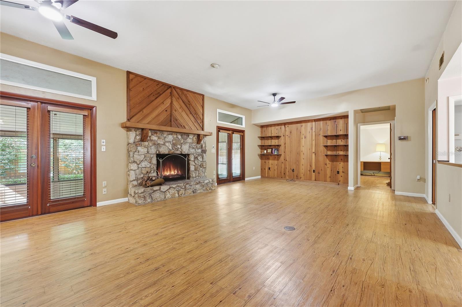 ROCK CREEK - Residential