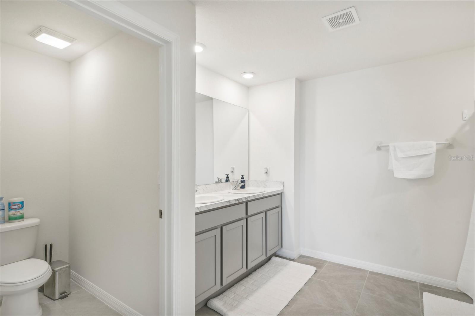 RIDGEWOOD - Residential