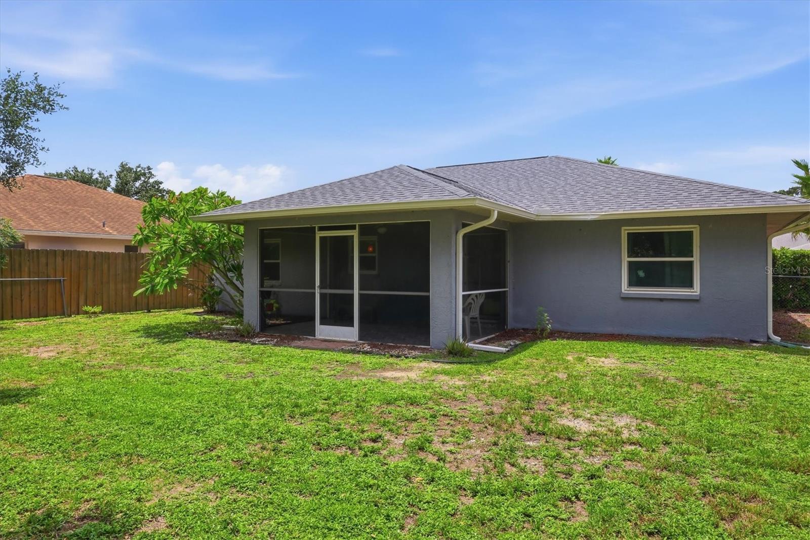 DEER HOLLOW - Residential