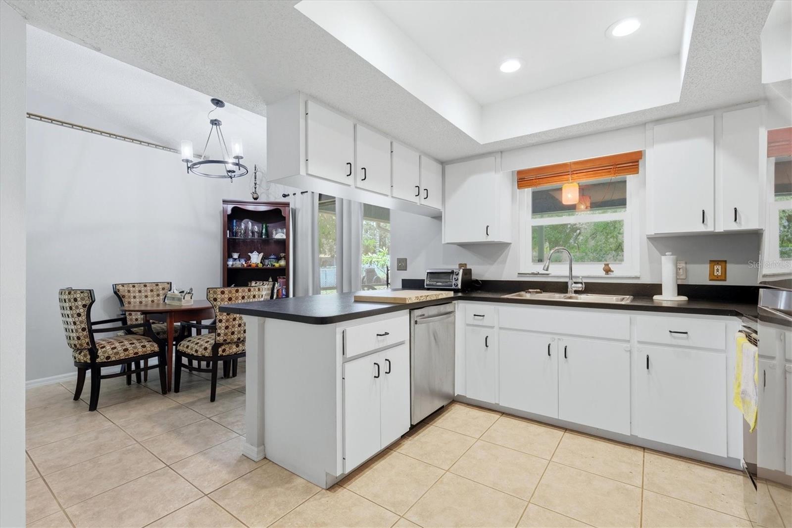 DEER HOLLOW - Residential