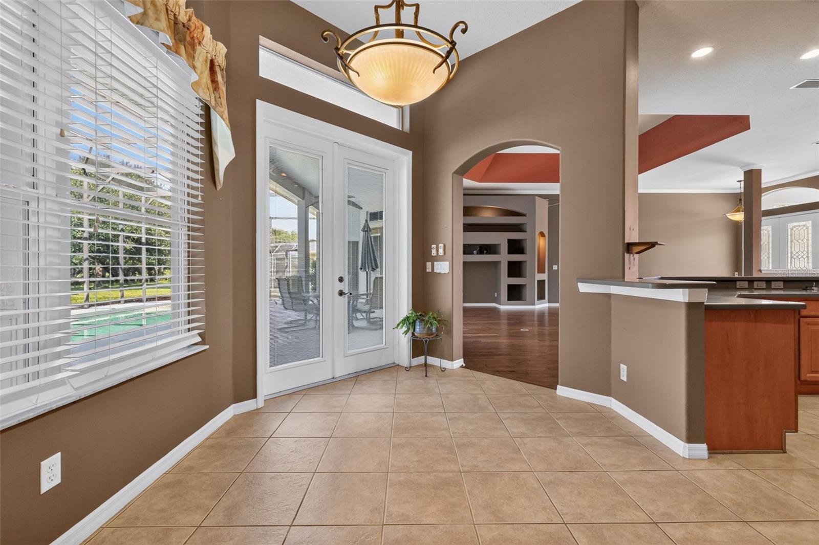 ROYAL HIGHLANDS PH 02-B LT 1317 PB 50 PG - Residential