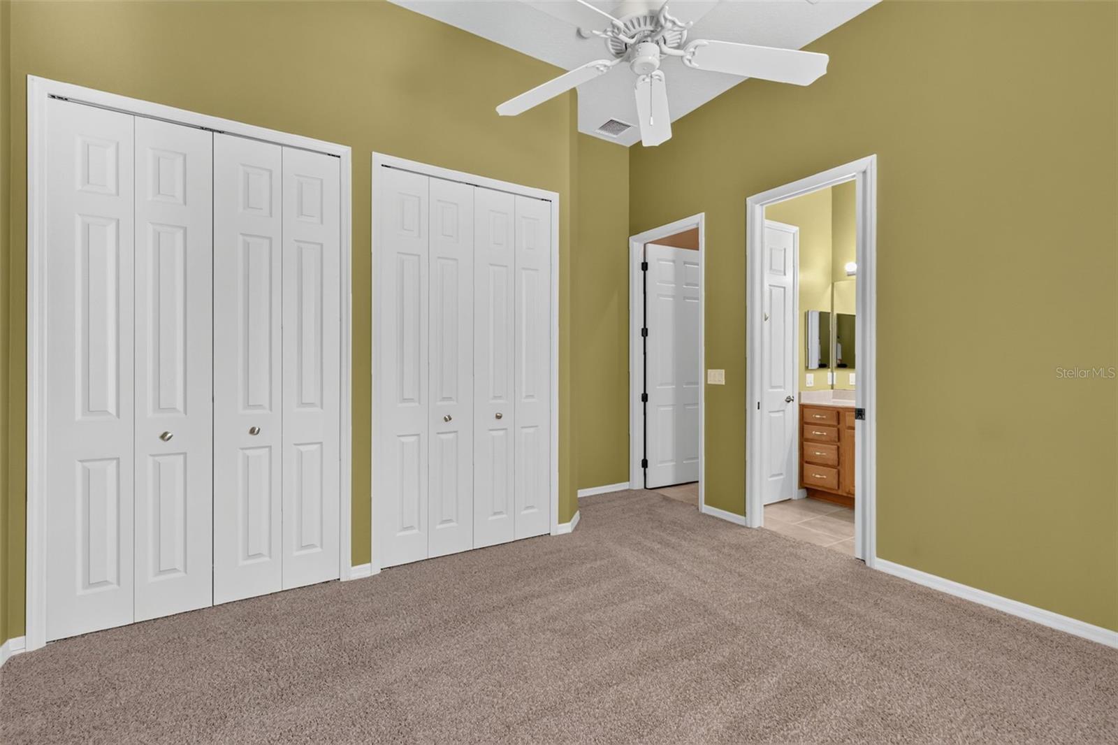 ROYAL HIGHLANDS PH 02-B LT 1317 PB 50 PG - Residential
