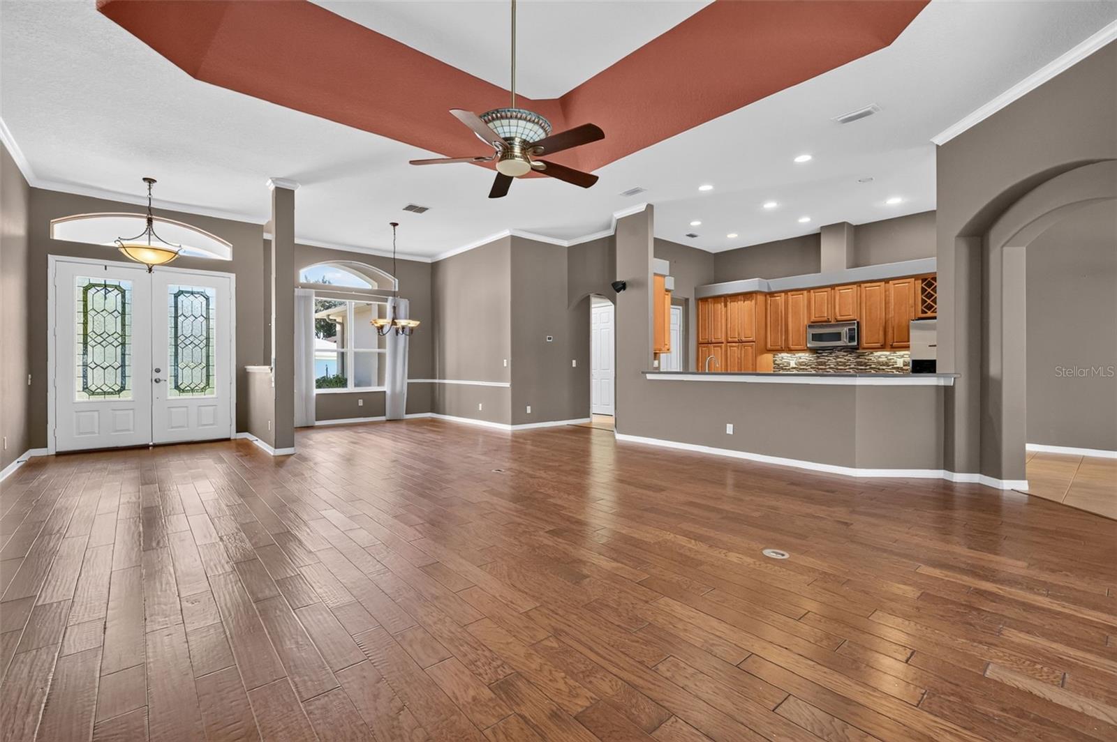 ROYAL HIGHLANDS PH 02-B LT 1317 PB 50 PG - Residential