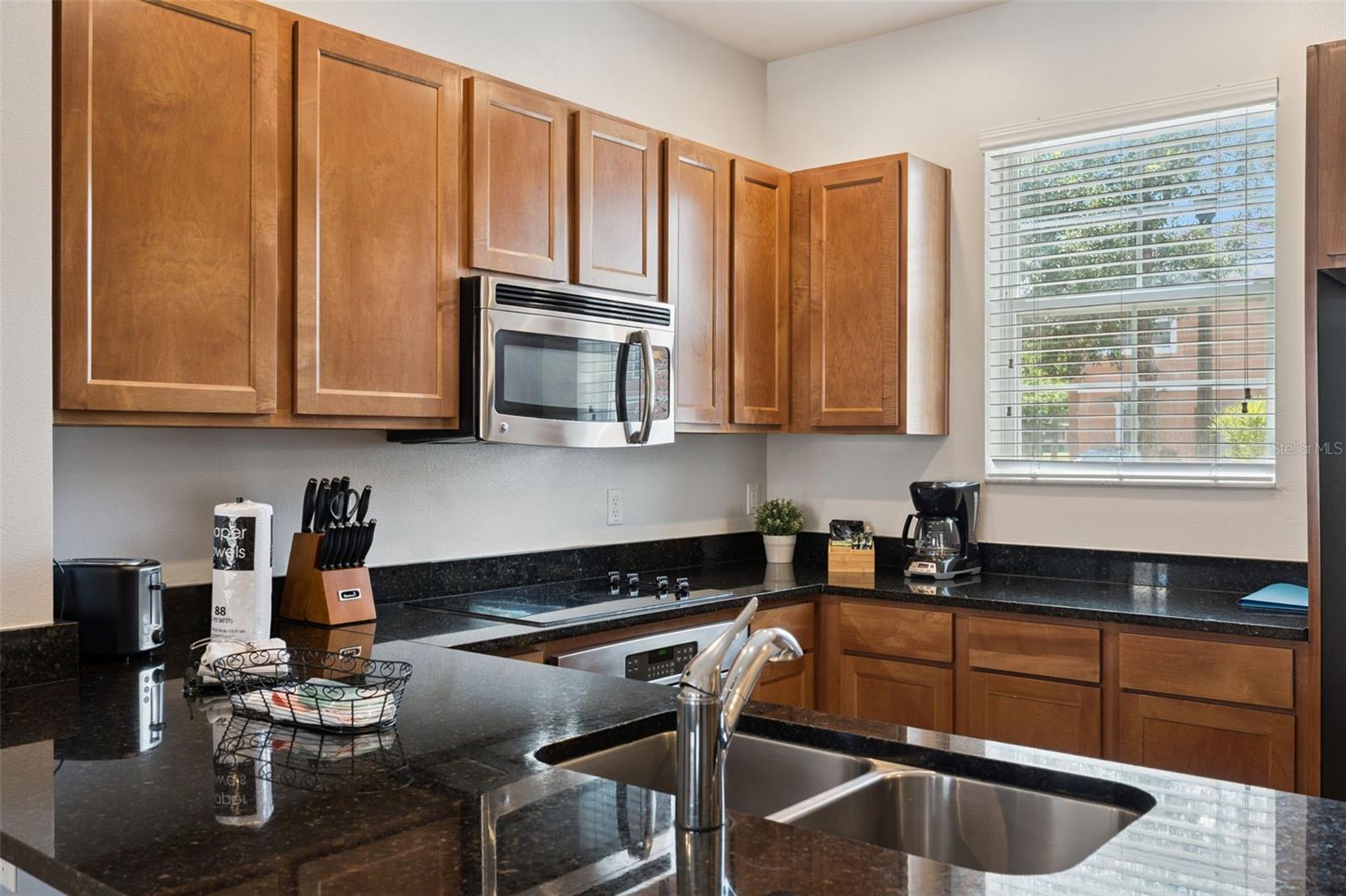 REGAL OAKS - Residential