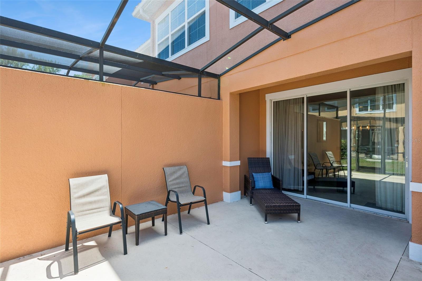 REGAL OAKS - Residential