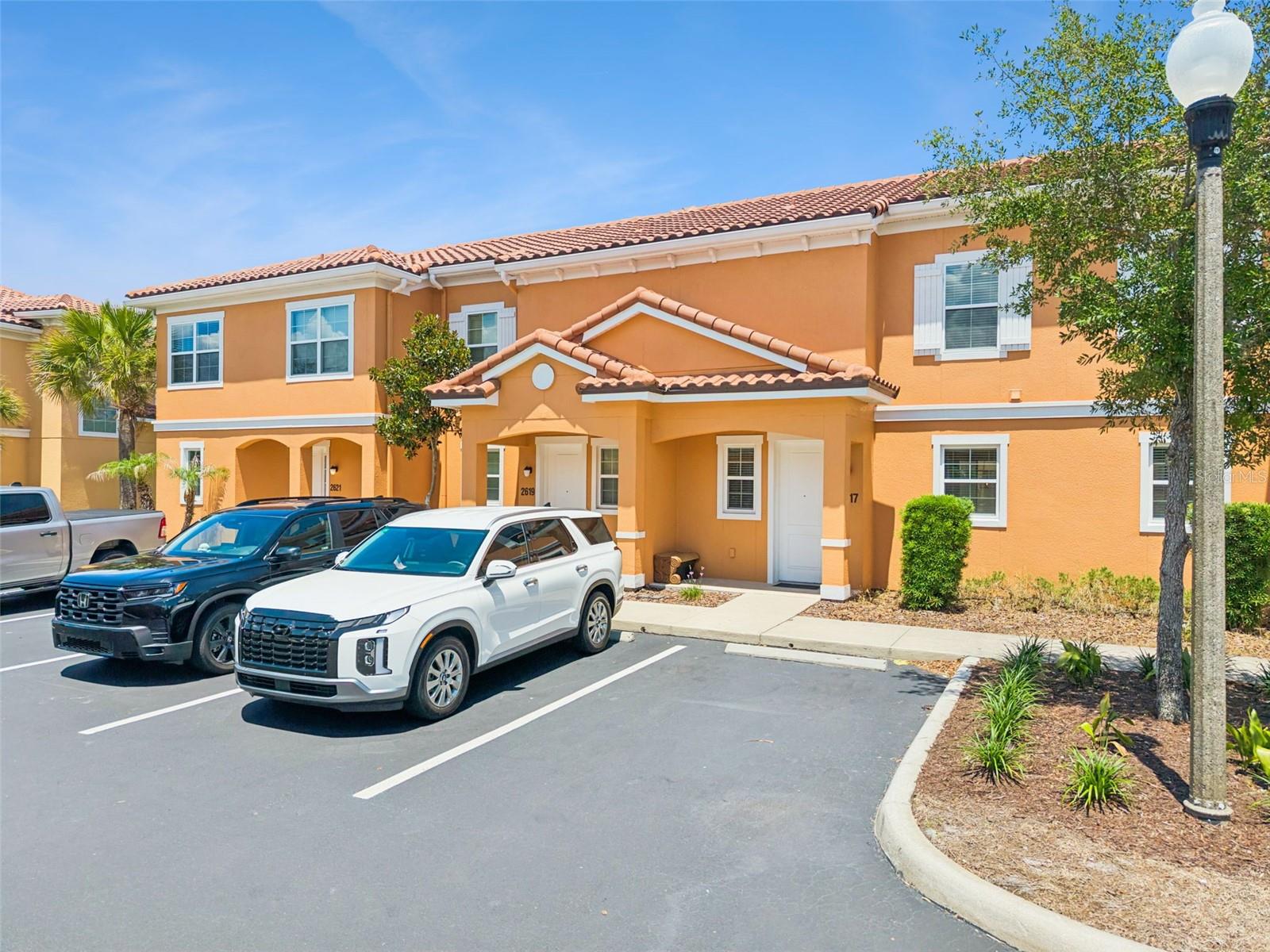 REGAL OAKS - Residential