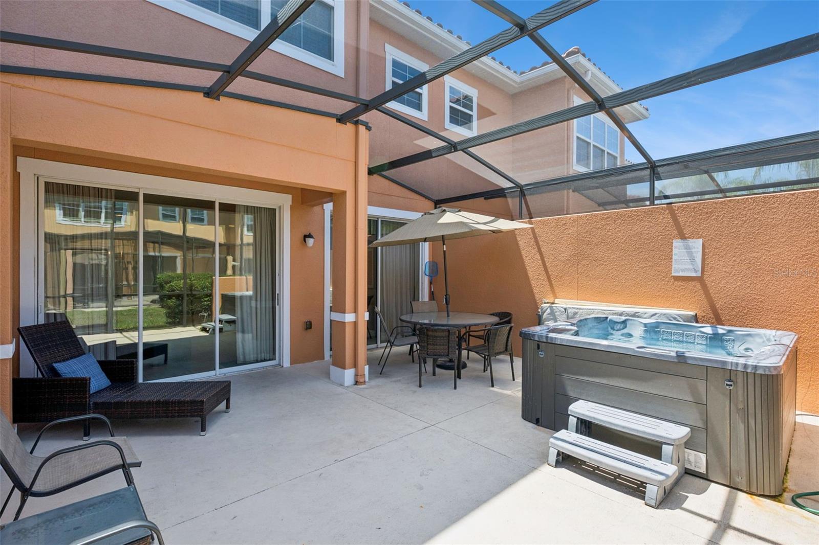 REGAL OAKS - Residential