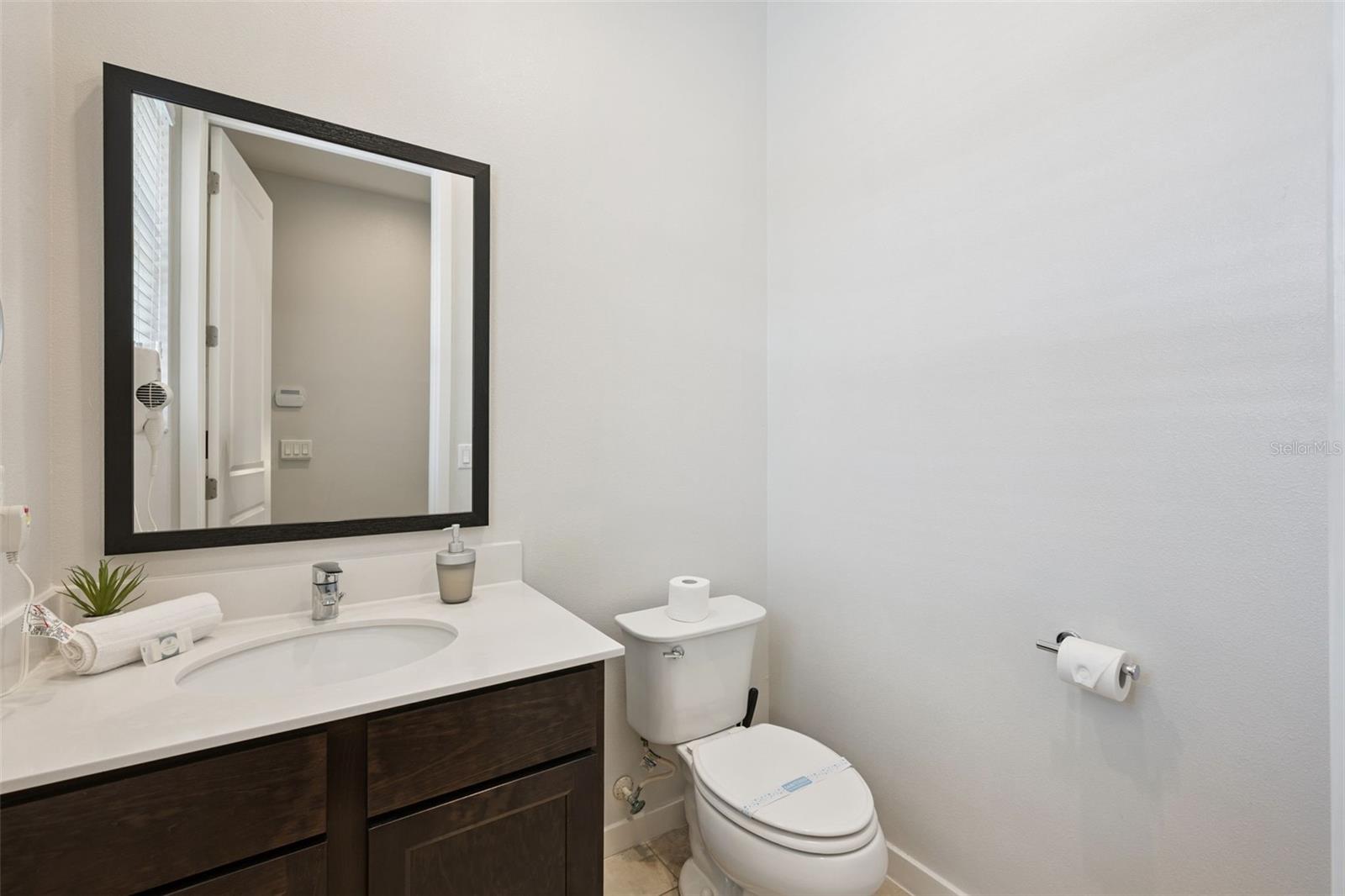 REGAL OAKS - Residential