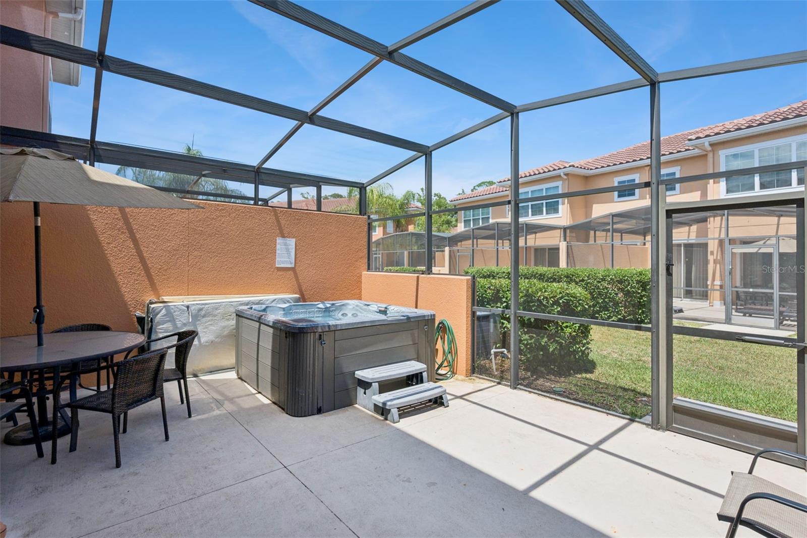 REGAL OAKS - Residential