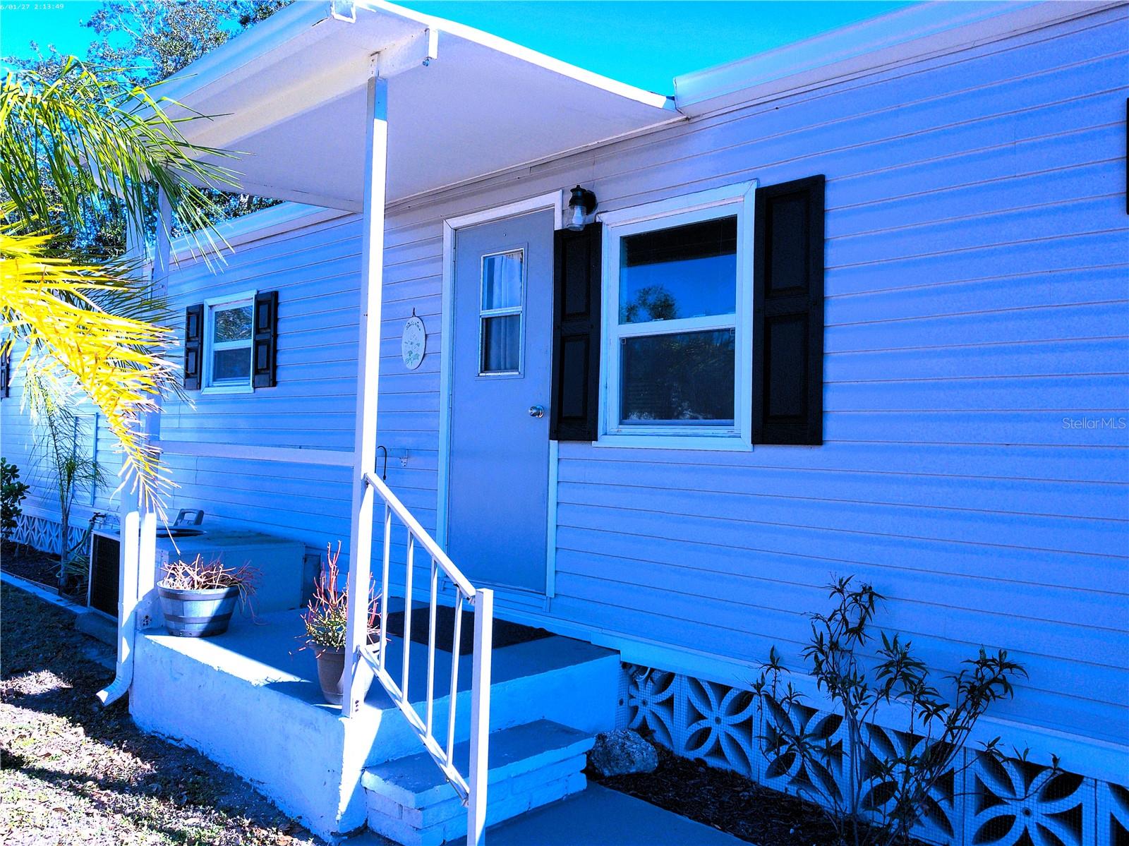 HOLIDAY PARK - Residential