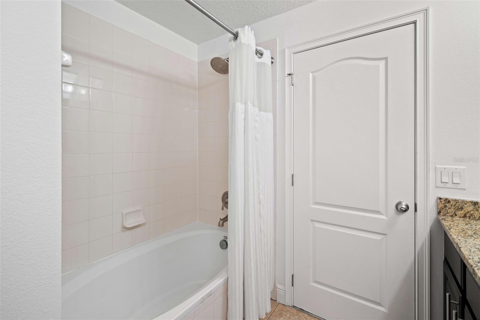 FOUNTAINS AT CHAMPIONSGATE PH 2 REP - Residential
