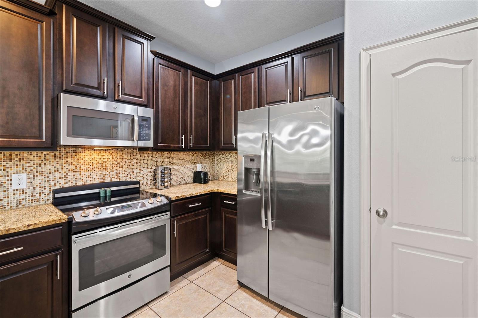 FOUNTAINS AT CHAMPIONSGATE PH 2 REP - Residential