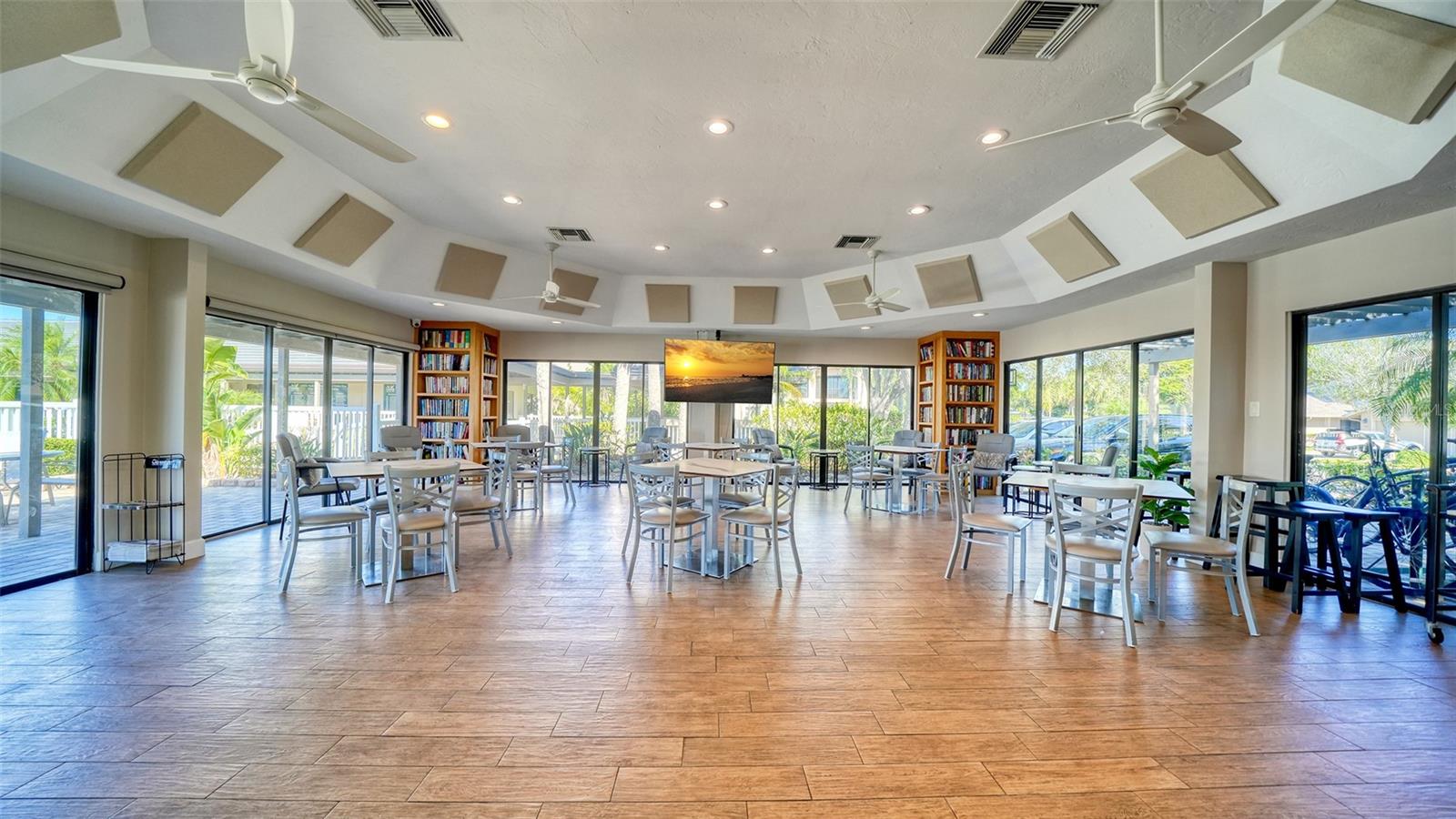 THE LANDINGS - Residential