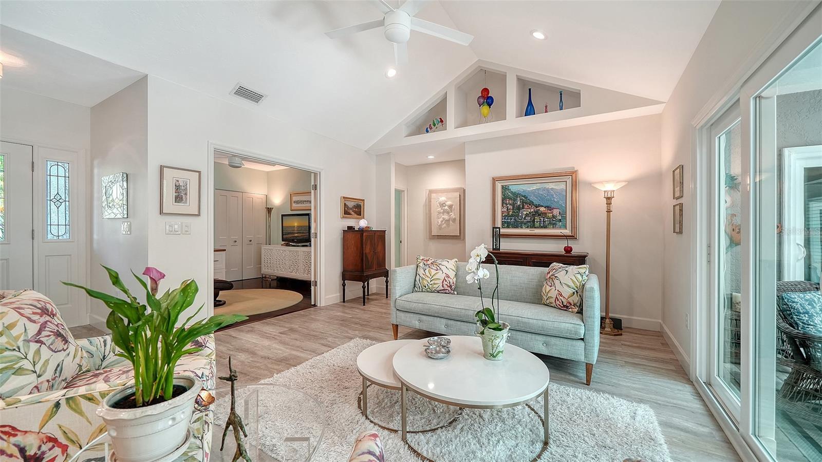 THE LANDINGS - Residential