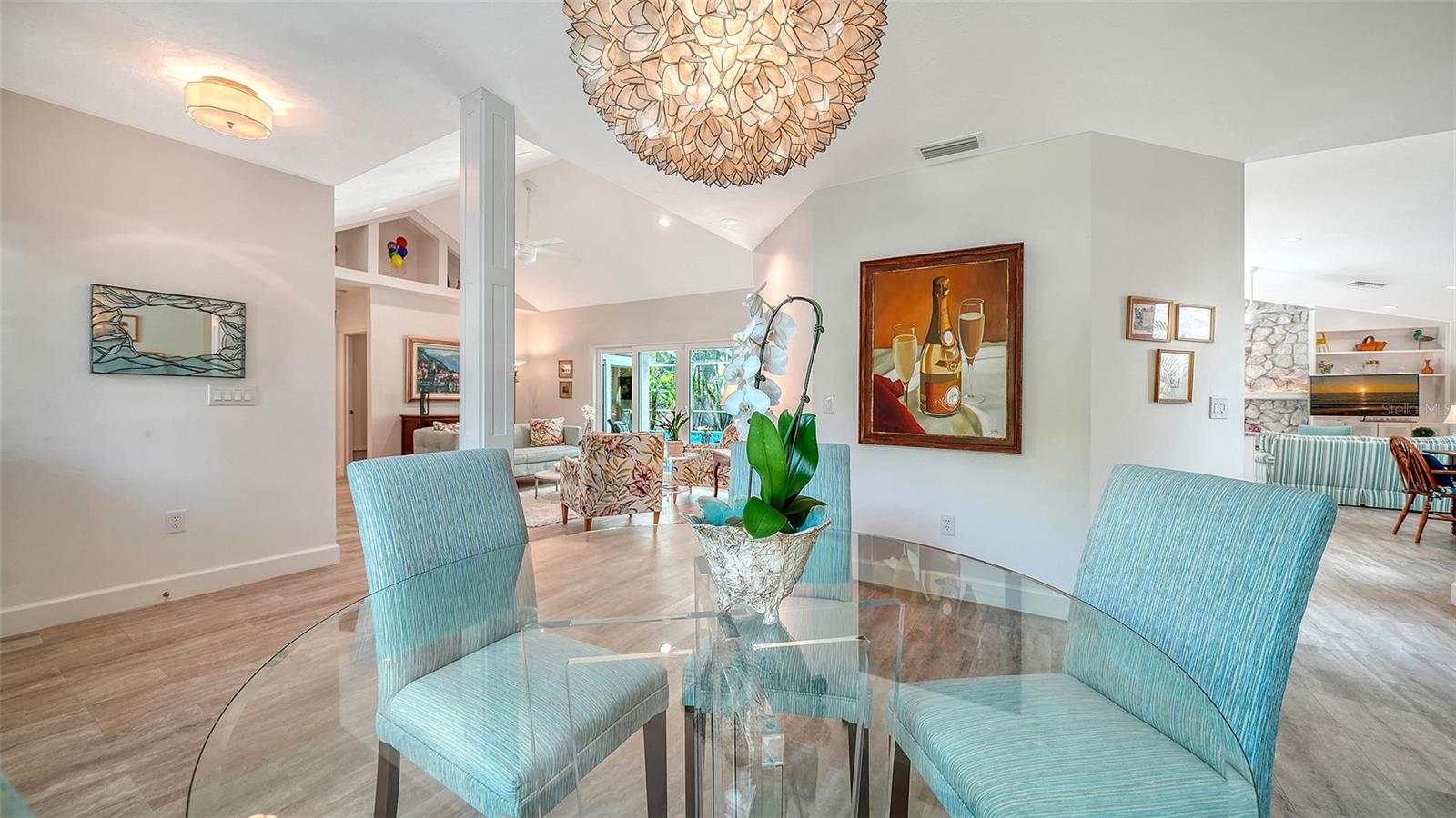 THE LANDINGS - Residential