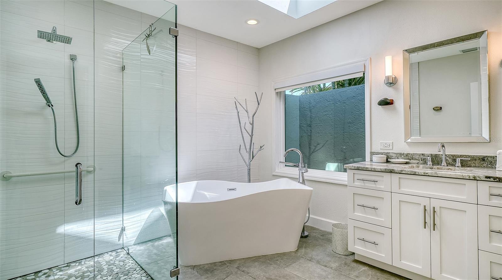 THE LANDINGS - Residential
