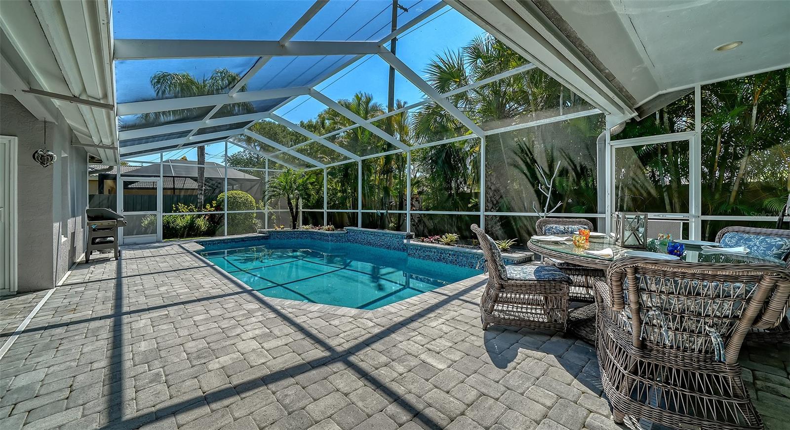 THE LANDINGS - Residential
