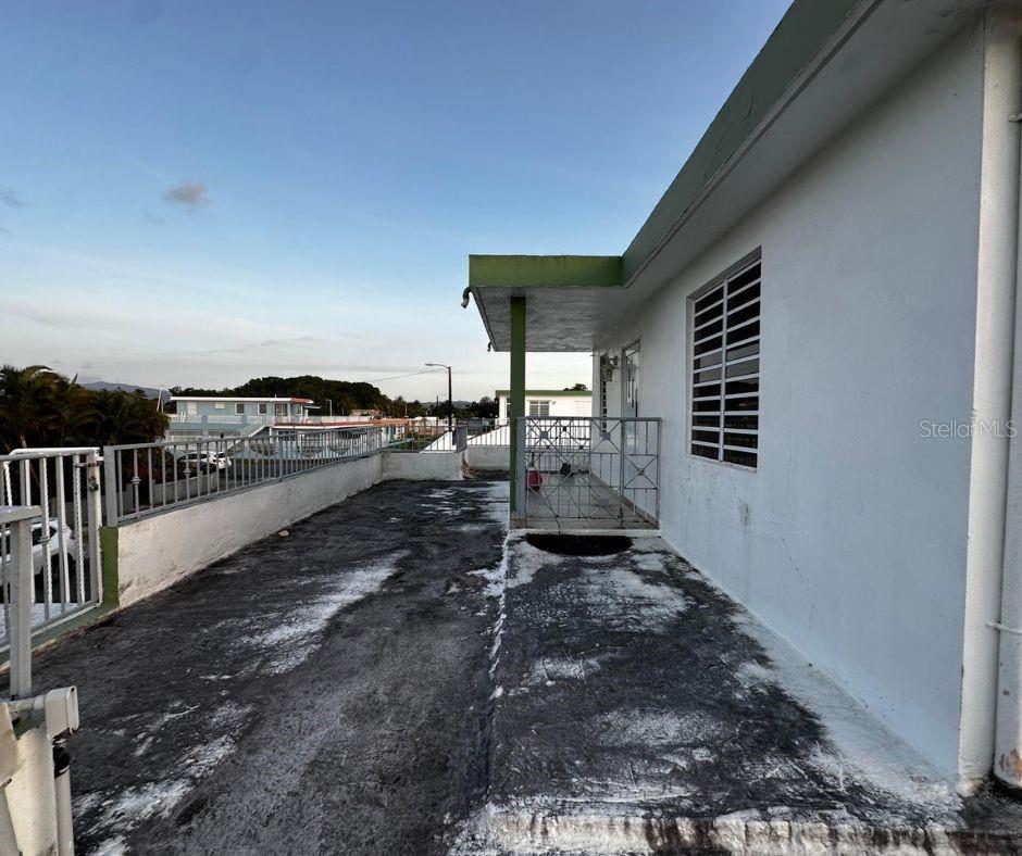 URB. VILLA CAROLINA BARRIO HOYO MULAS CAROLINA, PR - Residential