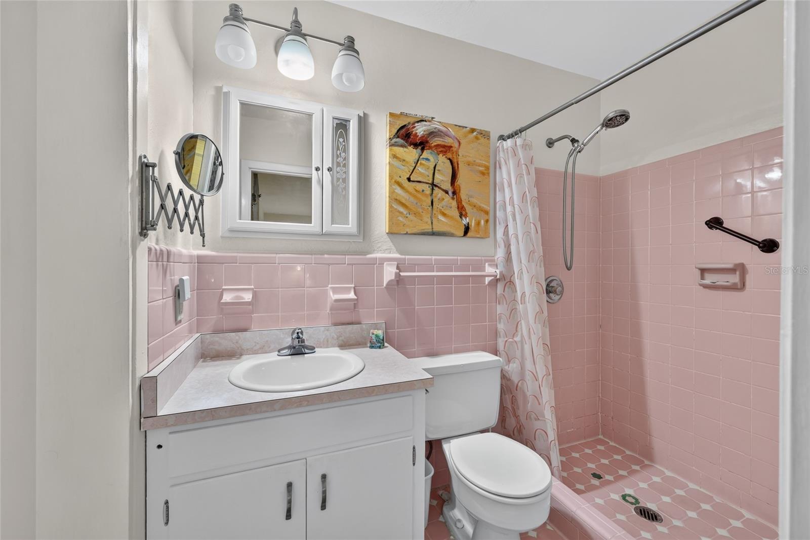 RAINBOW LAKES ESTATES - Residential