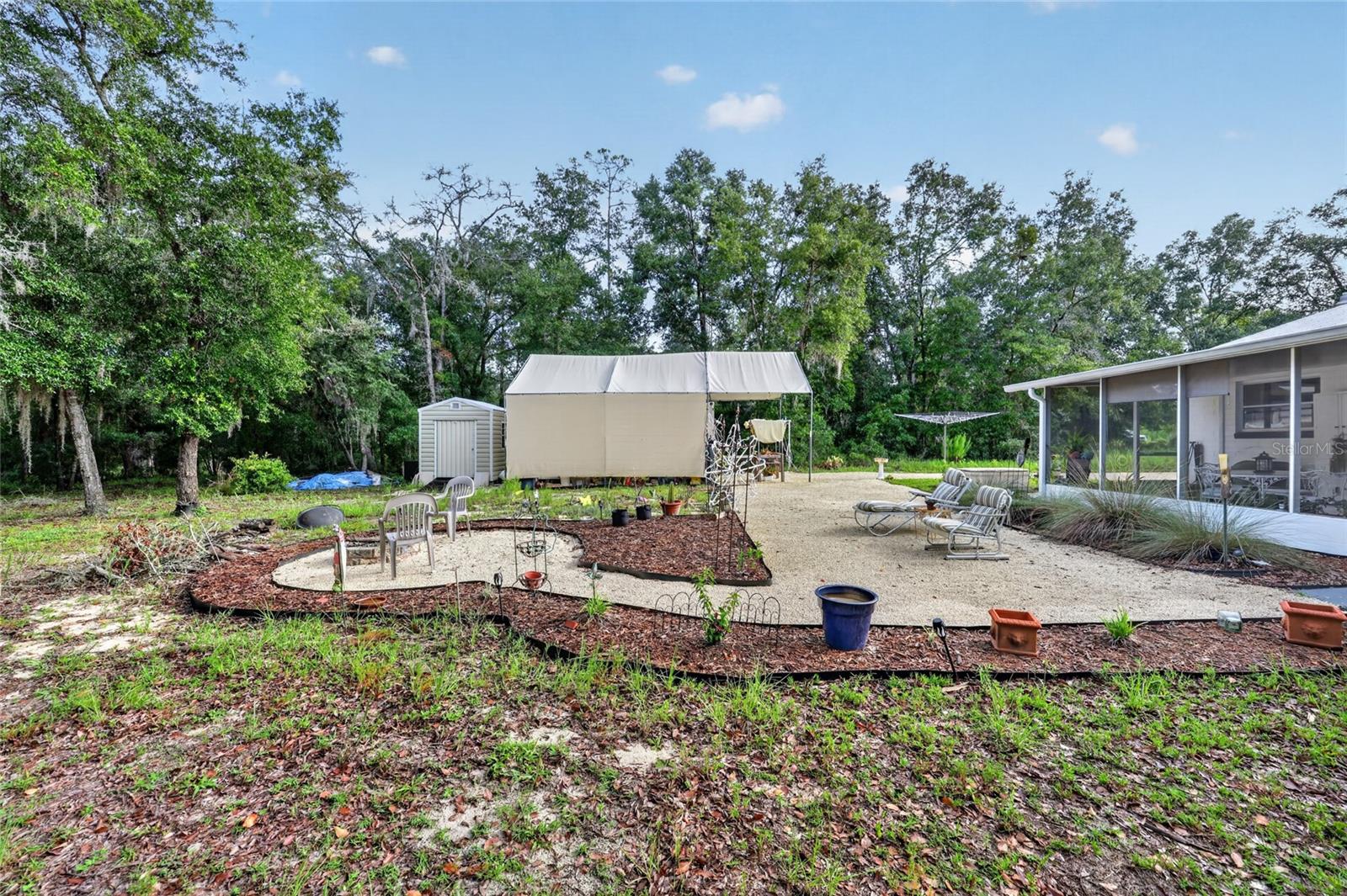 RAINBOW LAKES ESTATES - Residential