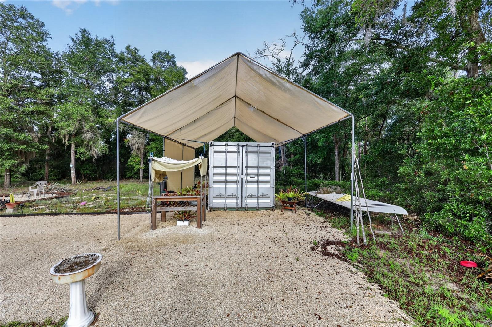 RAINBOW LAKES ESTATES - Residential