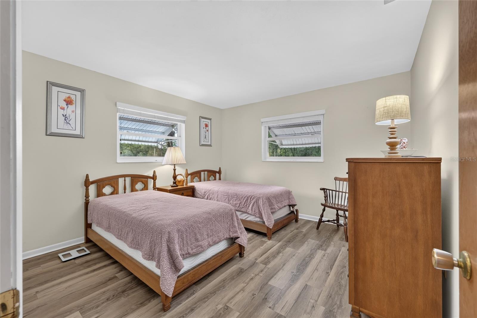 RAINBOW LAKES ESTATES - Residential