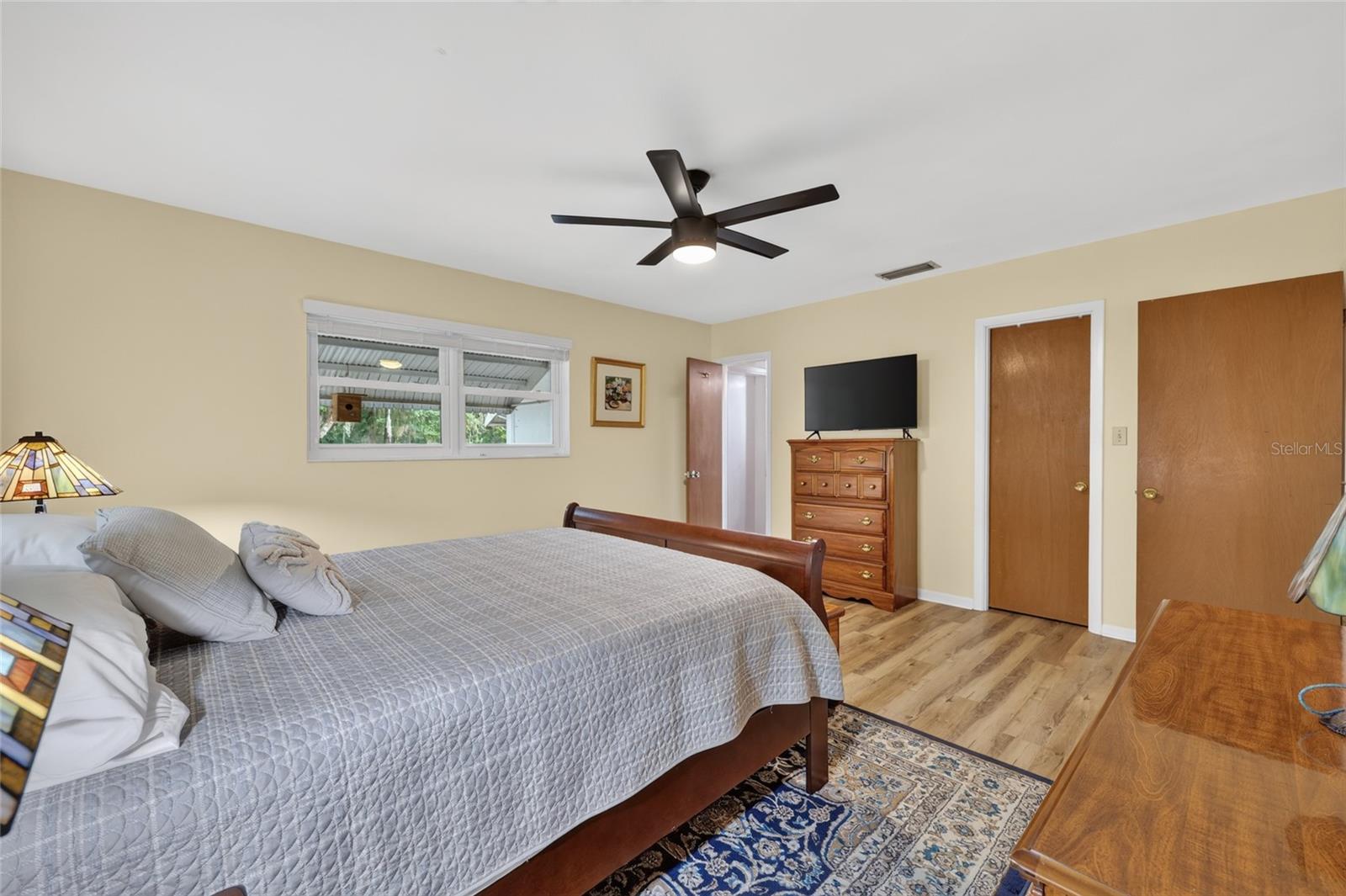 RAINBOW LAKES ESTATES - Residential