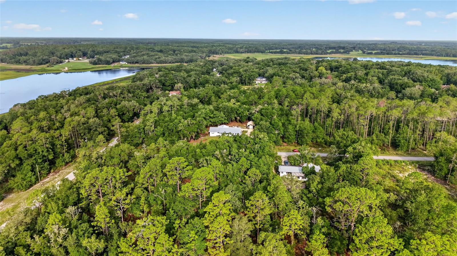 RAINBOW LAKES ESTATES - Residential