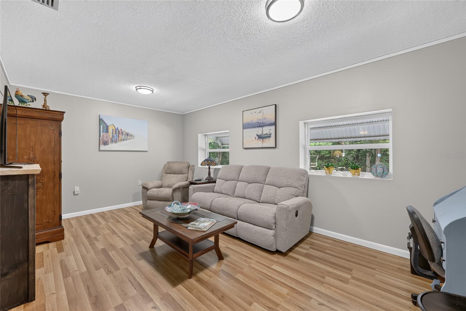 RAINBOW LAKES ESTATES - Residential