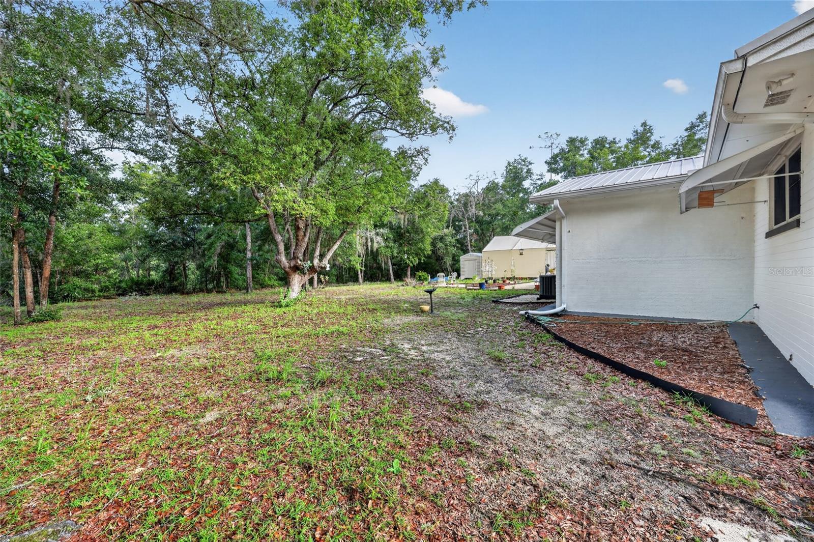RAINBOW LAKES ESTATES - Residential
