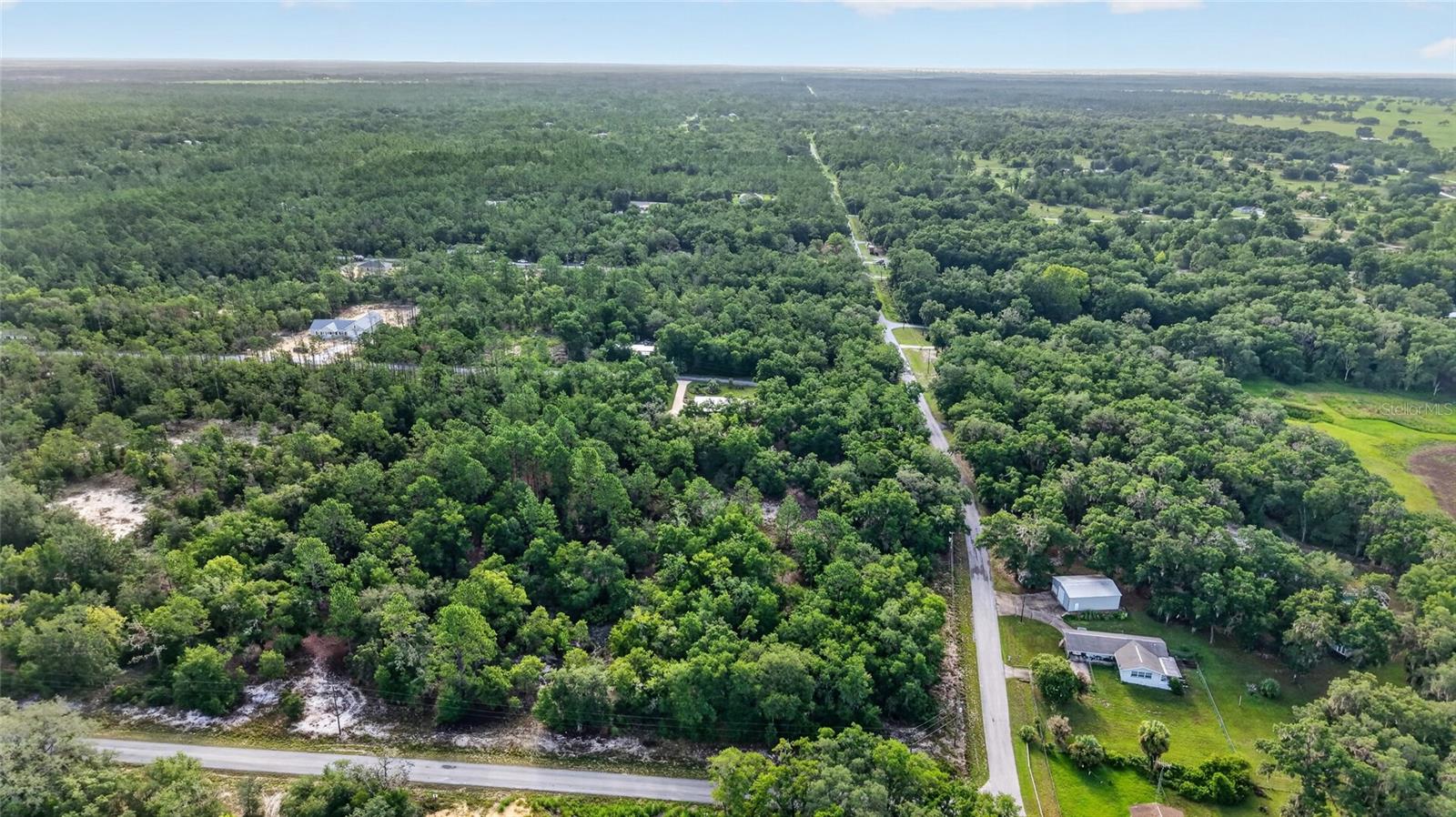 RAINBOW LAKES ESTATES - Residential
