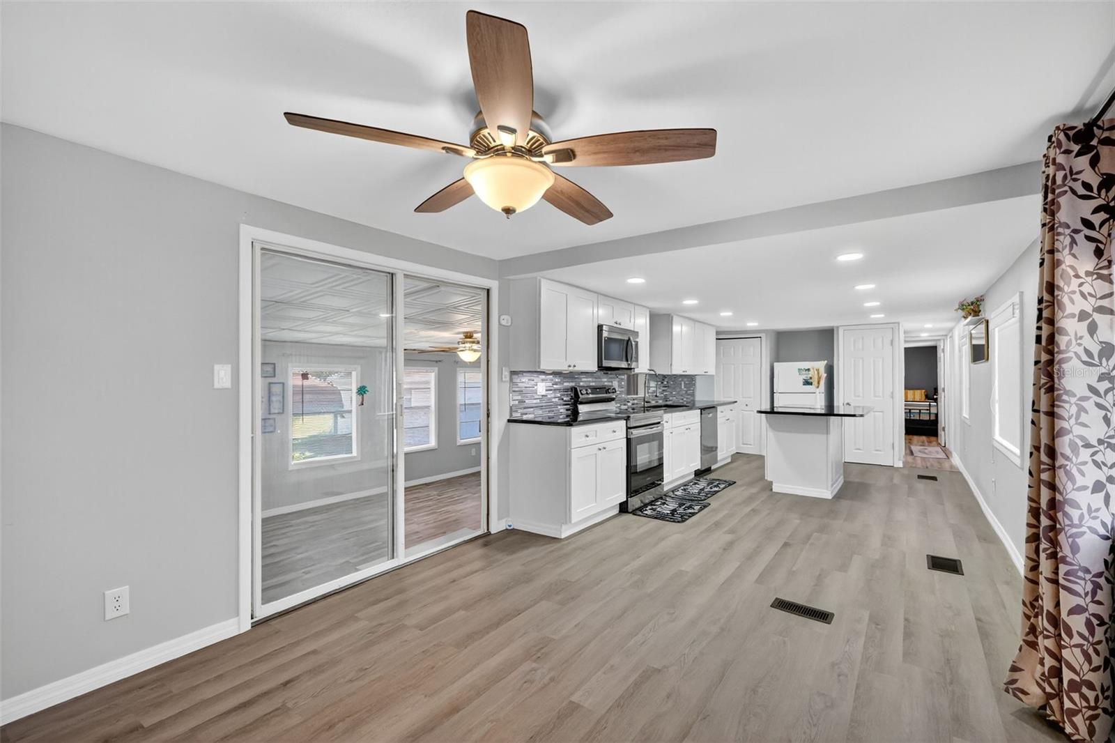 LAKE WEIR VILLAGE - Residential