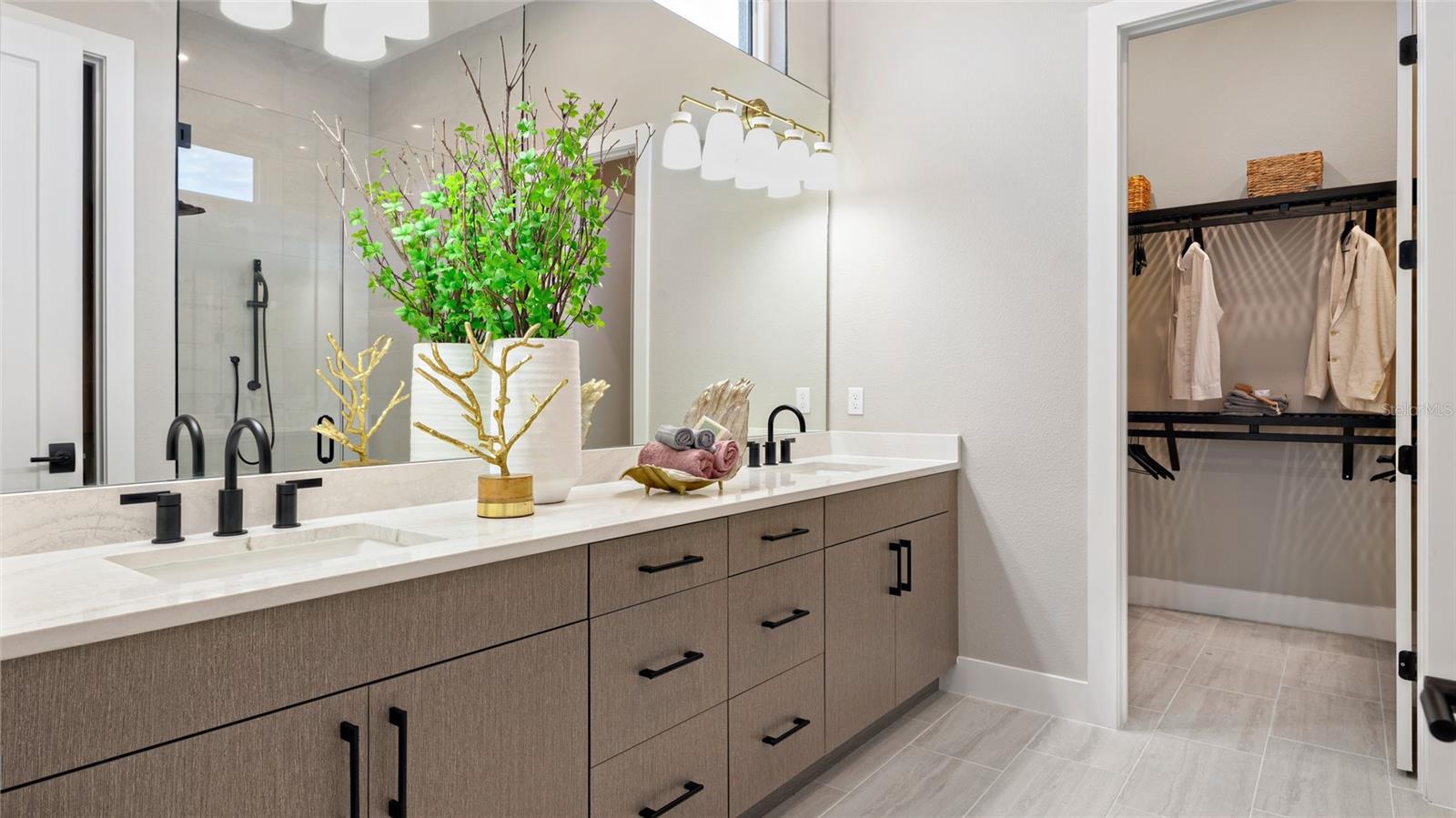 RESERVE AT VICTORIA - Residential