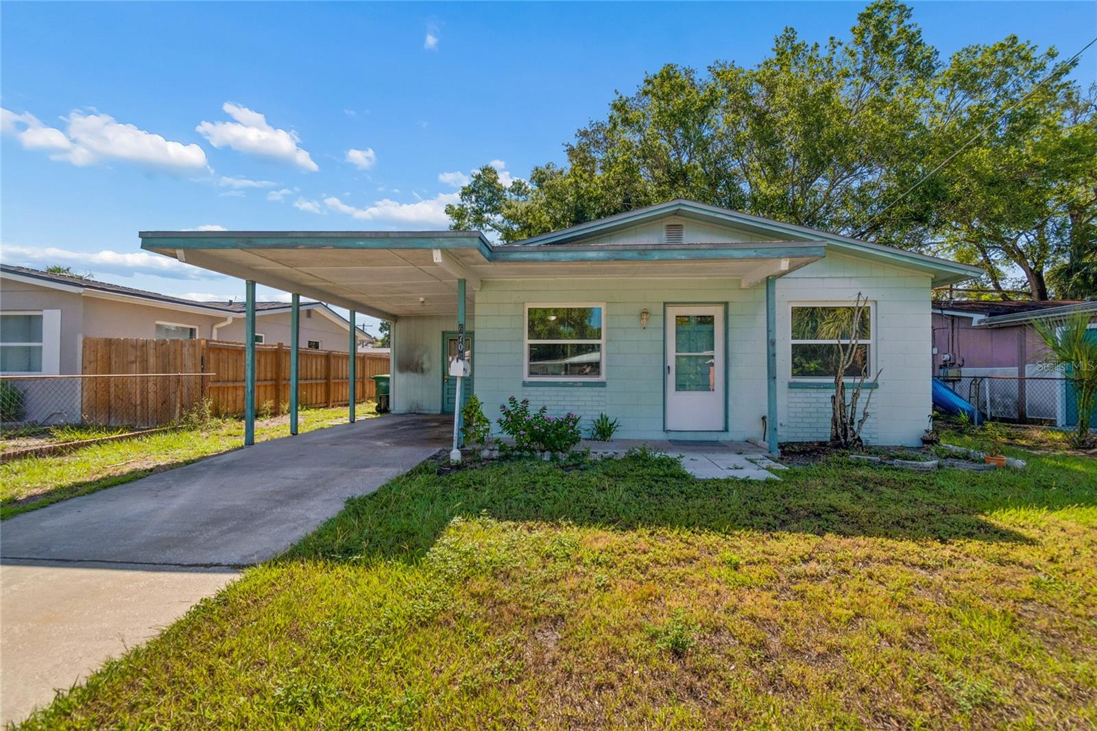 WEST PORT - Residential