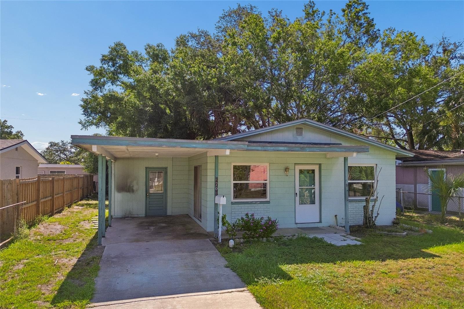WEST PORT - Residential