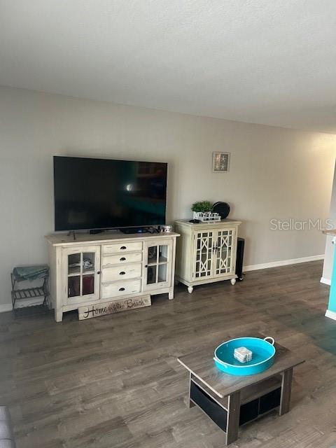 SUNSET PLAZA EAST APTS CONDO - Residential