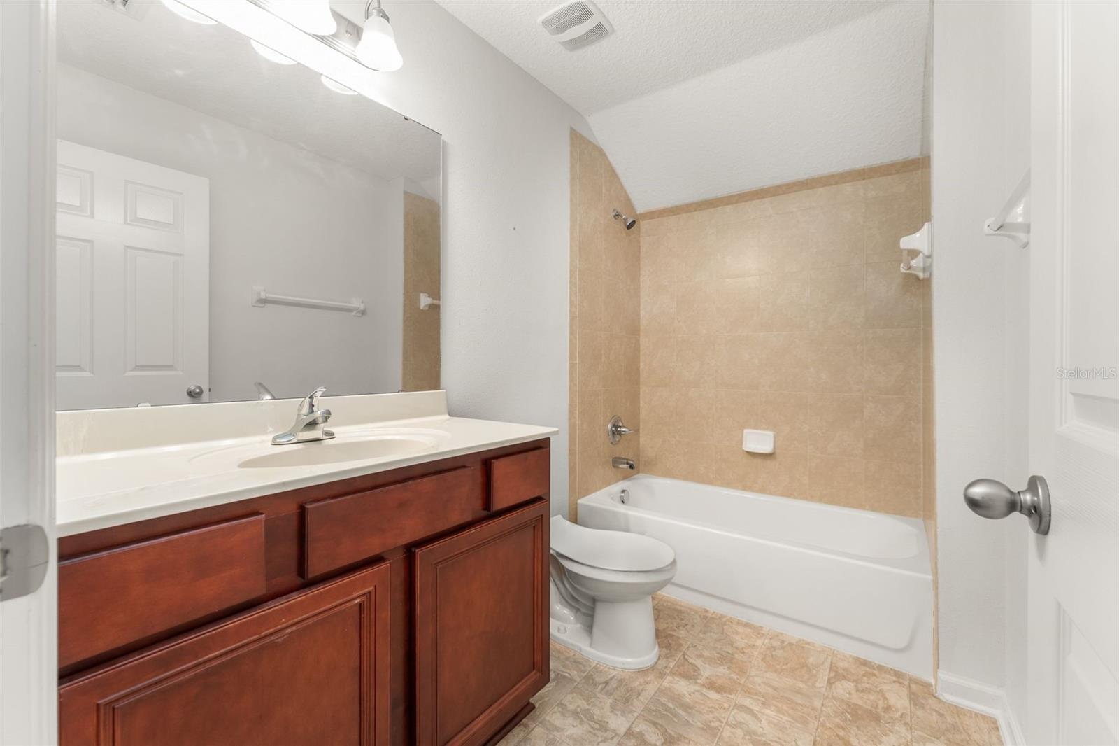 WESCHESTER CLUSTER PH 1 - Residential Lease