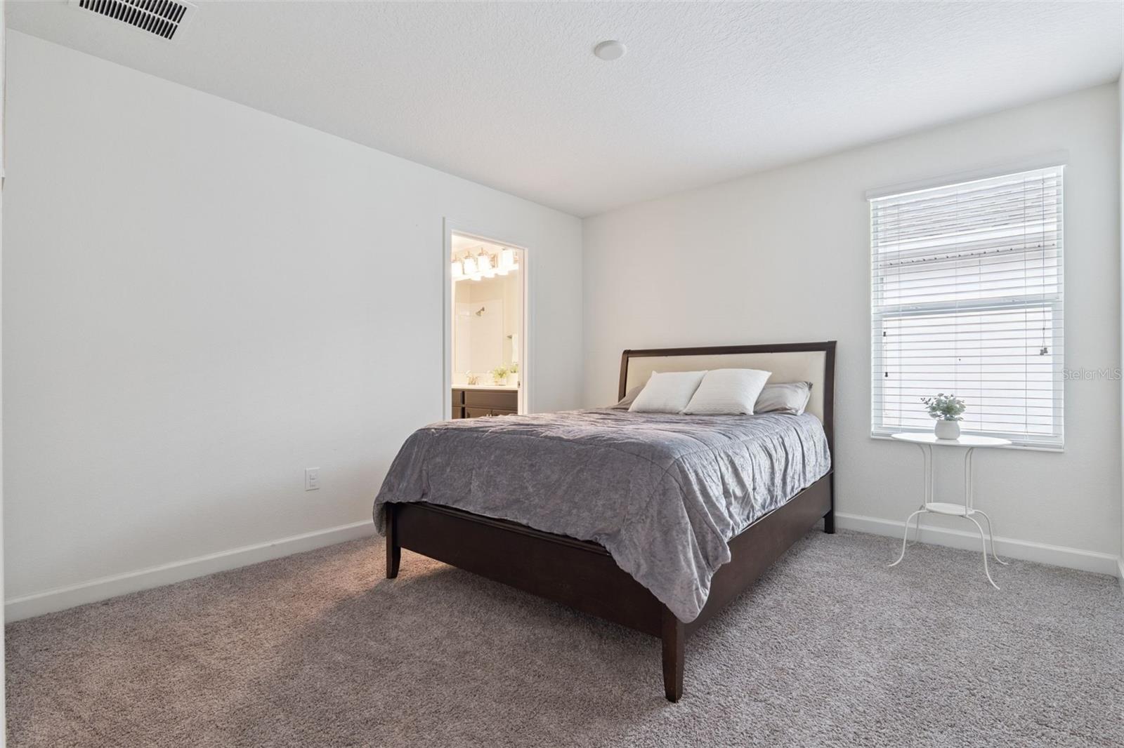 STOREY PK-PH 4 - Residential